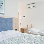 ماركوس 3* كومو