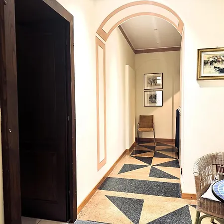 Hotel Marco's